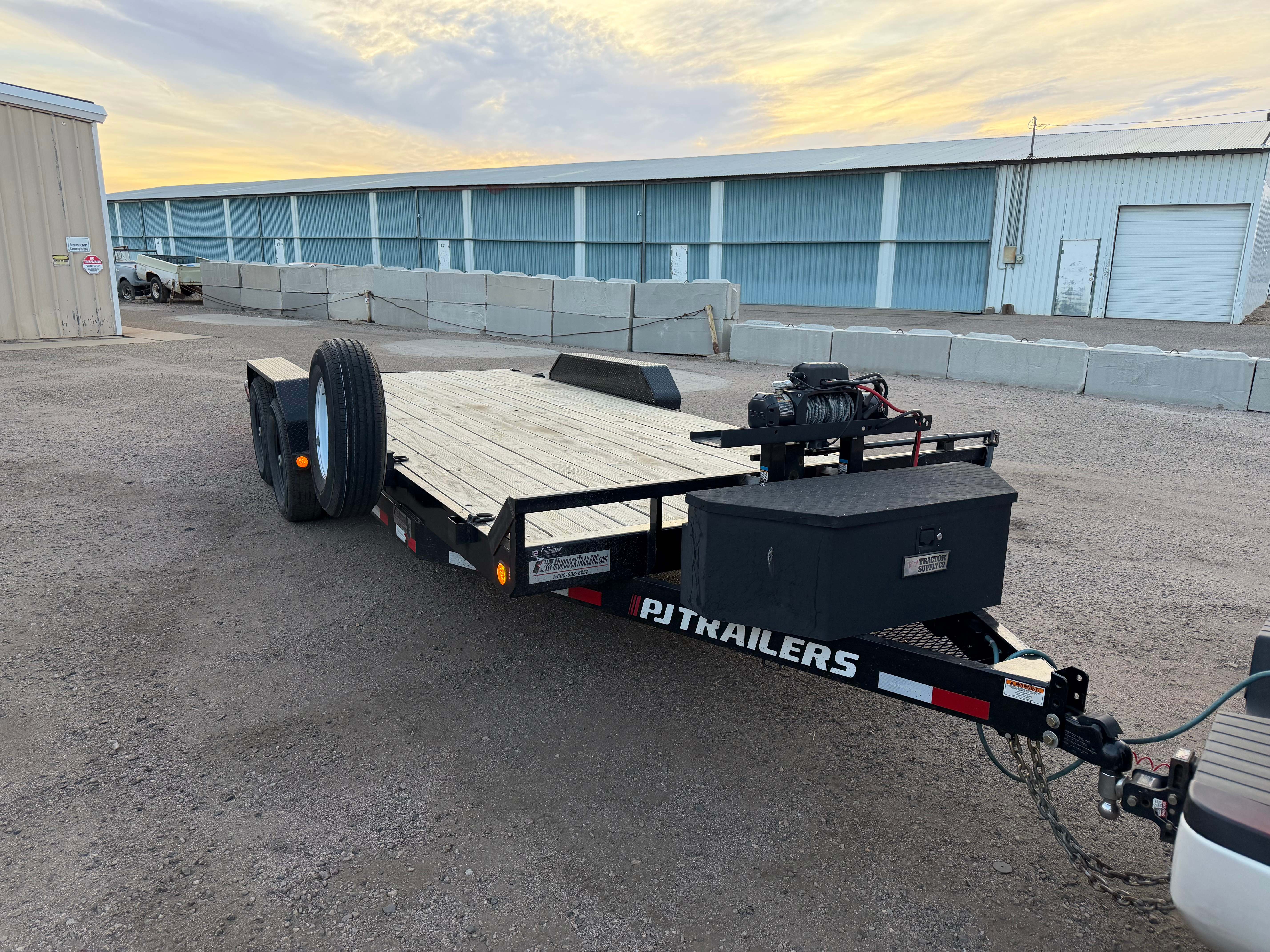 Car Hauler Flatbed Trailer for rent in Fort Collins, Colorado - Rocky Mountain Rental Services